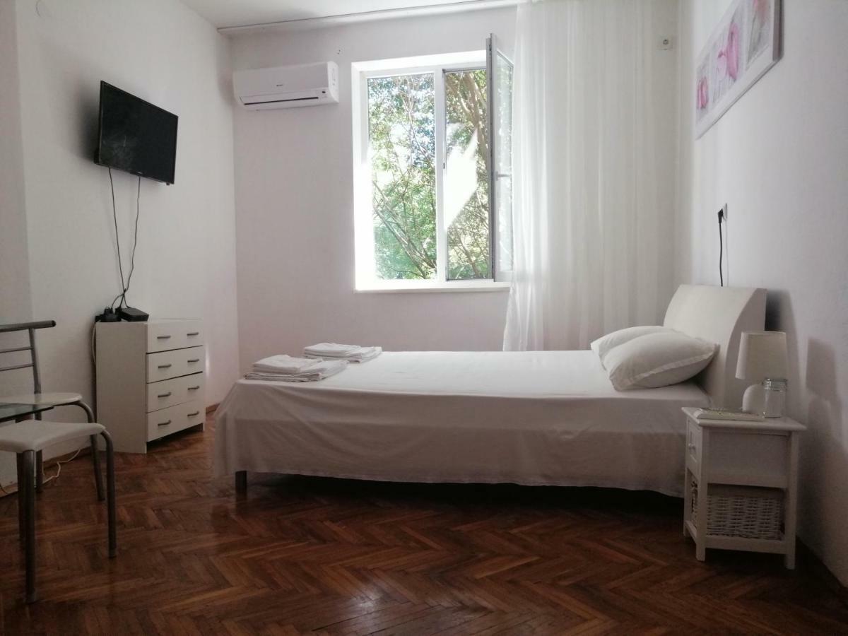 Top Location Near To City Center And Sea Garden Διαμέρισμα Μπουργκάς Εξωτερικό φωτογραφία